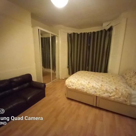 Elmdene Road - Large Room Londra Dış mekan fotoğraf